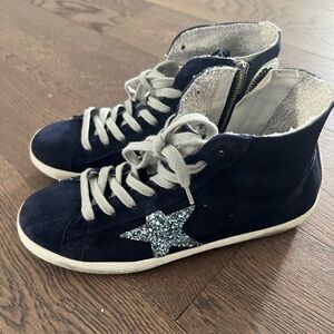 Golden goose- women size 7- nave color